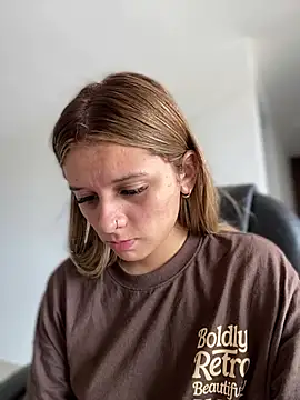 Alison parkerrr online show from 04/14/26, 08:15