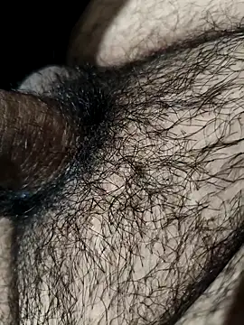 danieeeel0009 online show from 04/06/26, 12:39