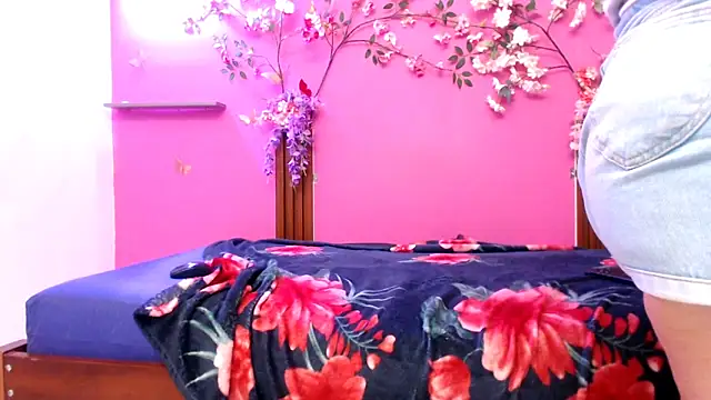 starfishanal21 online show from 04/13/26, 08:25