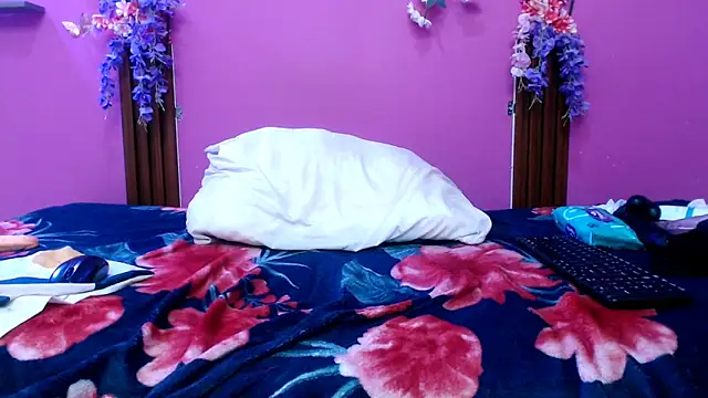 starfishanal21 online show from 04/15/26, 07:58