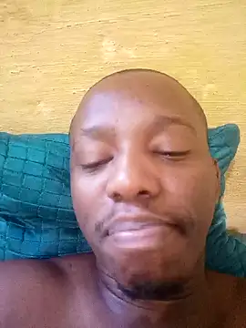 Snapshot of MaskedWithCum chatting on 07/30/26, 05:50 MaskedWithCum online show from 07/30/26, 05:50