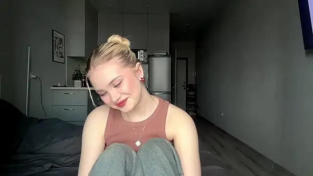 kirtova  online show from 04/15/26, 10:11