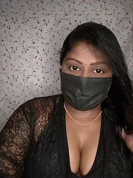 Romantic Woman online show from 07/12/26, 06:10