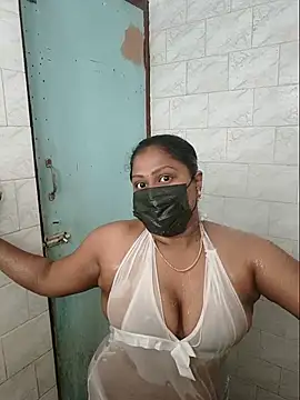 Romantic Woman online show from 07/22/26, 05:43