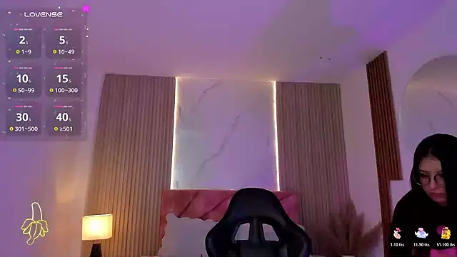 clairemillerx online show from 04/21/26, 01:42
