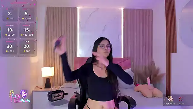 clairemillerx online show from 05/28/26, 08:28