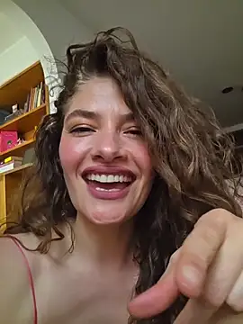 Snapshot of CelineBoyer_ chatting on 04/28/26, 06:13 CelineBoyer online show from 04/28/26, 06:13