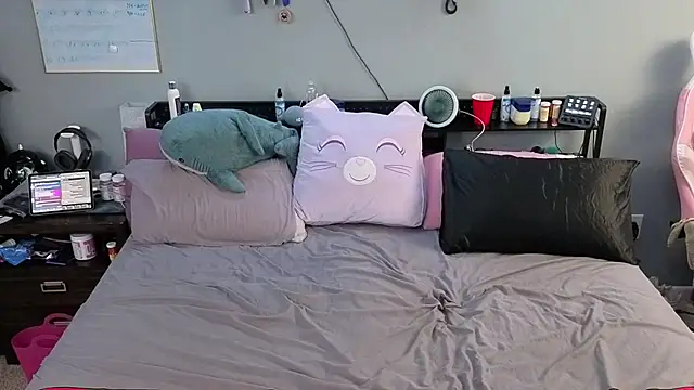 PolyCircus online show from 06/28/26, 05:02