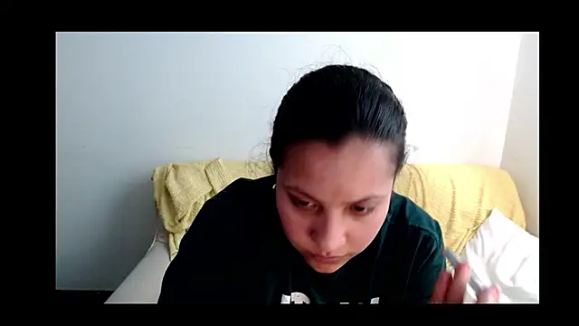 Emma Bunny1 online show from 05/24/26, 06:46