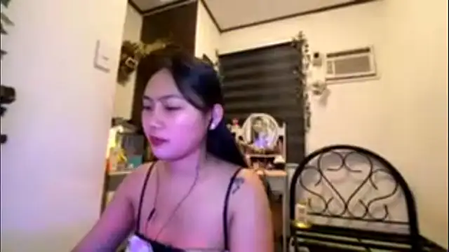 GlindaDejardin online show from 04/14/26, 05:19