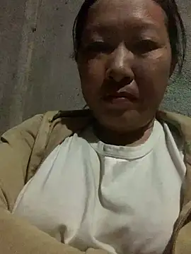 Snapshot of candy-beo chatting on 04/23/26, 01:57 candy-beo online show from 04/23/26, 01:57