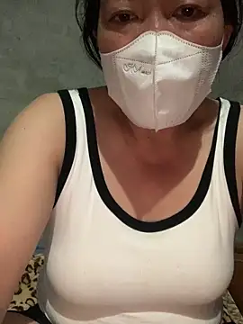candy-beo online show from 06/18/26, 01:48