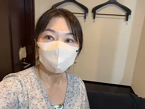 lemonade madame online show from 06/26/26, 03:44