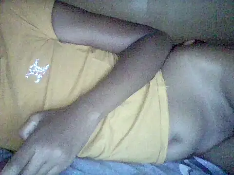 TracyMeme1999 online show from 04/13/26, 03:45