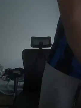 YorSexboy777 online show from 05/11/26, 07:22