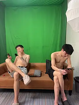 Snapshot of wxh8866 chatting on 04/06/26, 03:15 wxh8866 online show from 04/06/26, 03:15