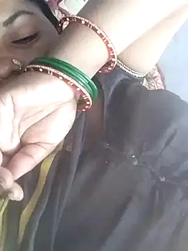 Desi hot bhabhi01 online show from 07/27/26, 08:21