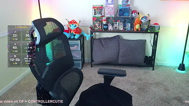 Controllercutie online show from 05/15/26, 12:23
