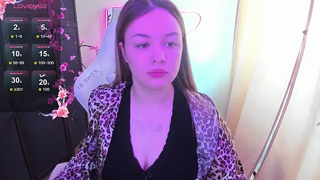 AmeliePeach online show from 04/09/26, 06:19