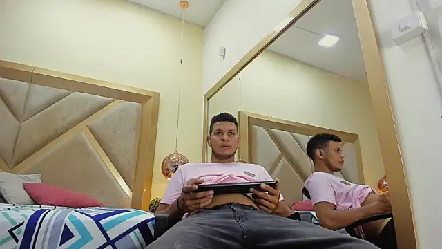 Snapshot of NohaBrooks chatting on 04/10/26, 05:06 NohaBrooks online show from 04/10/26, 05:06