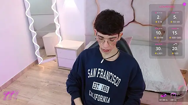 Snapshot of kaii_tay1 chatting on 04/12/26, 11:26 kaii tay1 online show from 04/12/26, 11:26