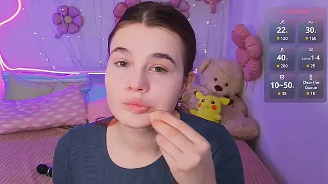 Kacey Love online show from 04/13/26, 01:38