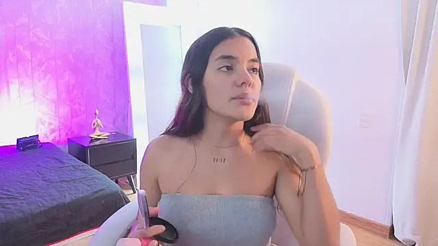 golden muse26 online show from 04/13/26, 04:40