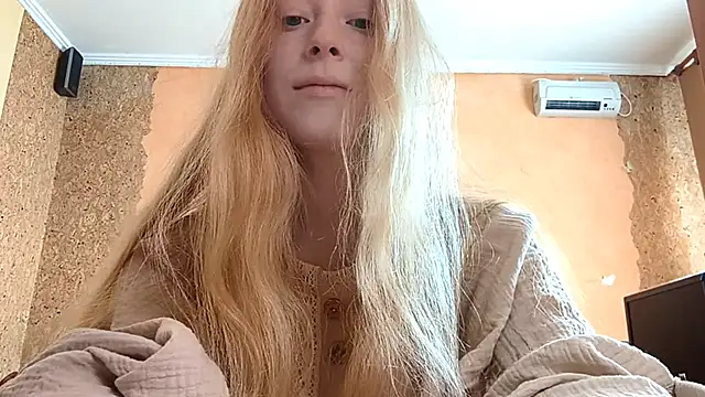 KateVibe 01 online show from 05/13/26, 10:38