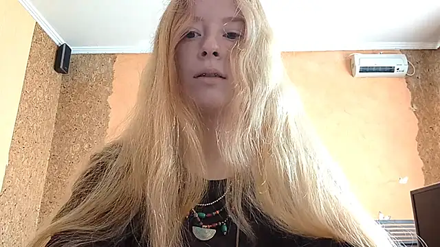 KateVibe 01 online show from 05/30/26, 11:02