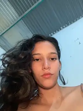 Snapshot of RAMONA_and_ROGER chatting on 04/09/26, 01:49 RAMONA and ROGER online show from 04/09/26, 01:49