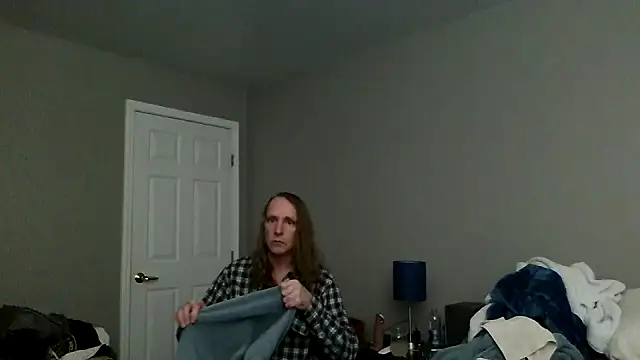 Magnus Luv online show from 07/08/26, 12:15