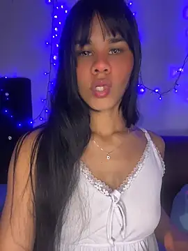 ChloeFox2 online show from 04/14/26, 03:12