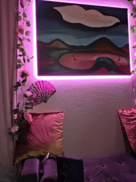 ItsAuroraBorealis online show from 05/21/26, 11:45