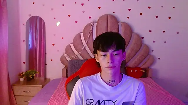 Marco fox723 online show from 04/15/26, 05:53