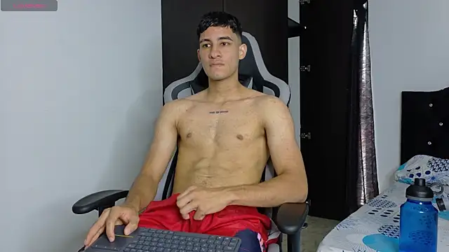 JakeMonroe online show from 04/13/26, 03:17