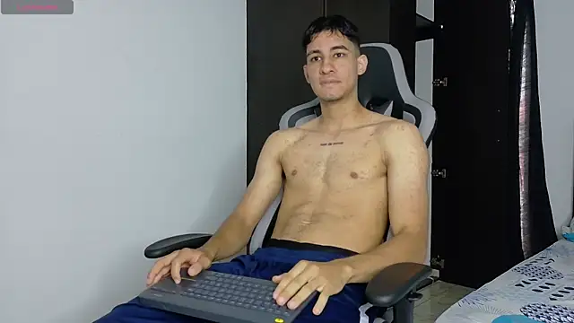 JakeMonroe online show from 04/15/26, 02:46