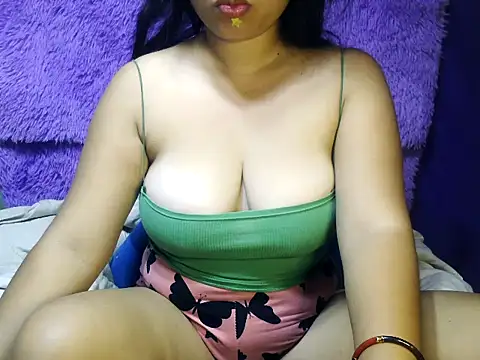 Asian boobzy69 online show from 04/16/26, 11:18