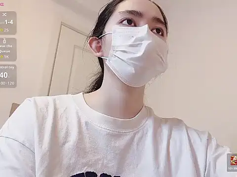 Snapshot of Tingting-188 chatting on 04/08/26, 08:25 Tingting-188 online show from 04/08/26, 08:25