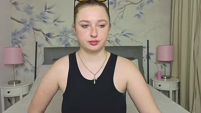 Snapshot of Delicious_sugar chatting on 04/15/26, 12:34 Delicious sugar online show from 04/15/26, 12:34