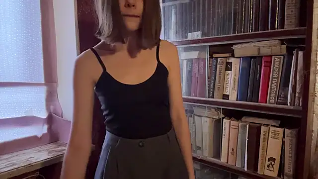 Snapshot of curtl_tl chatting on 04/13/26, 01:38 curtl tl online show from 04/13/26, 01:38