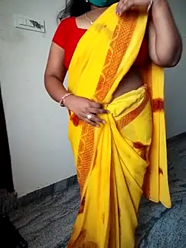 Snapshot of lovely-telugu chatting on 04/11/26, 05:45 lovely-telugu online show from 04/11/26, 05:45