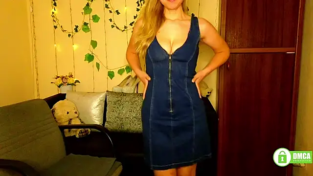 Snapshot of Alicewonderrmiss chatting on 04/16/26, 11:22 Alicewonderrmiss online show from 04/16/26, 11:22