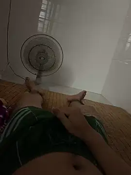 tanluc144444 online show from 04/11/26, 02:54