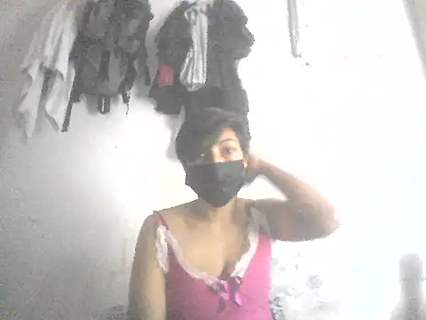 Snapshot of hotty-krtika chatting on 04/15/26, 09:27 hotty-krtika online show from 04/15/26, 09:27