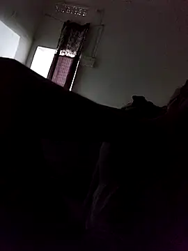 X-boy-11 online show from 04/15/26, 07:58