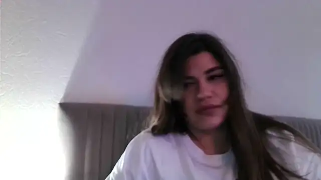 miss preggie online show from 04/16/26, 08:09