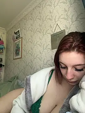 Snapshot of Chelssweetx chatting on 04/16/26, 01:45 Chelssweetx online show from 04/16/26, 01:45