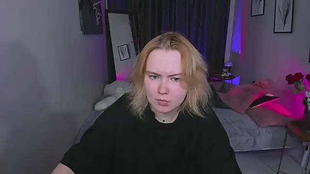 FionaxRider  online show from 04/15/26, 10:10