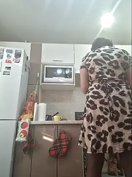 LaliaMia online show from 03/11/25, 04:21