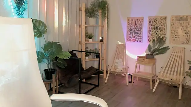 LisaAris online show from 05/25/26, 06:36